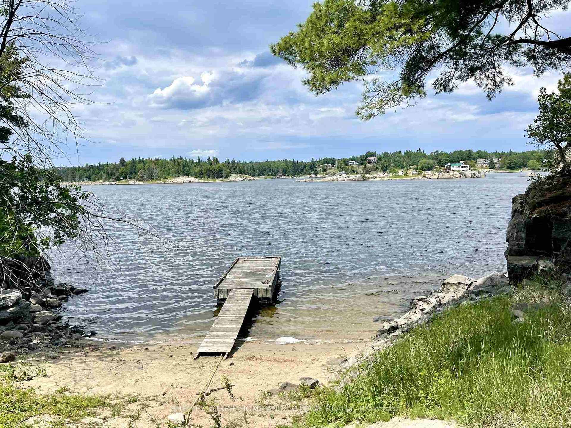Photo 3 of 224 First West Byway, Kenora, Keewatin — HOMEH