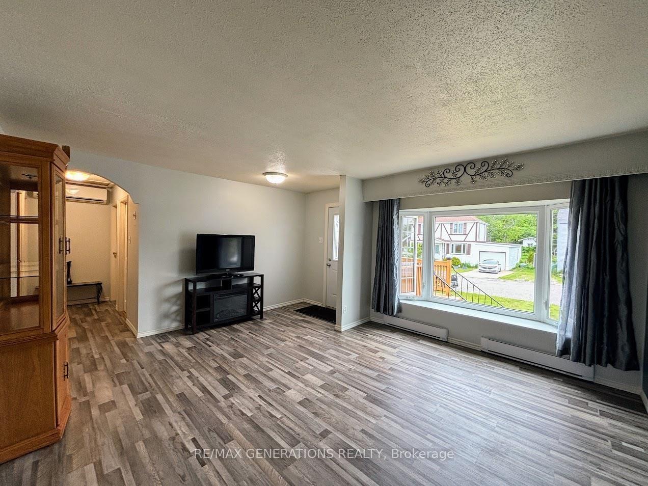 Photo 3 of 65 Yawkey Avenue, Marathon — HOMEH