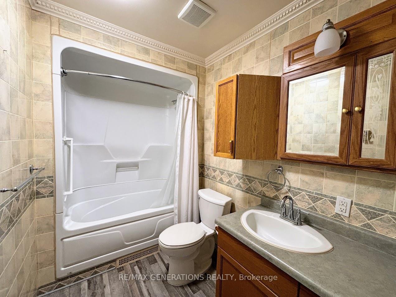 Photo 15 of 65 Yawkey Avenue, Marathon — HOMEH