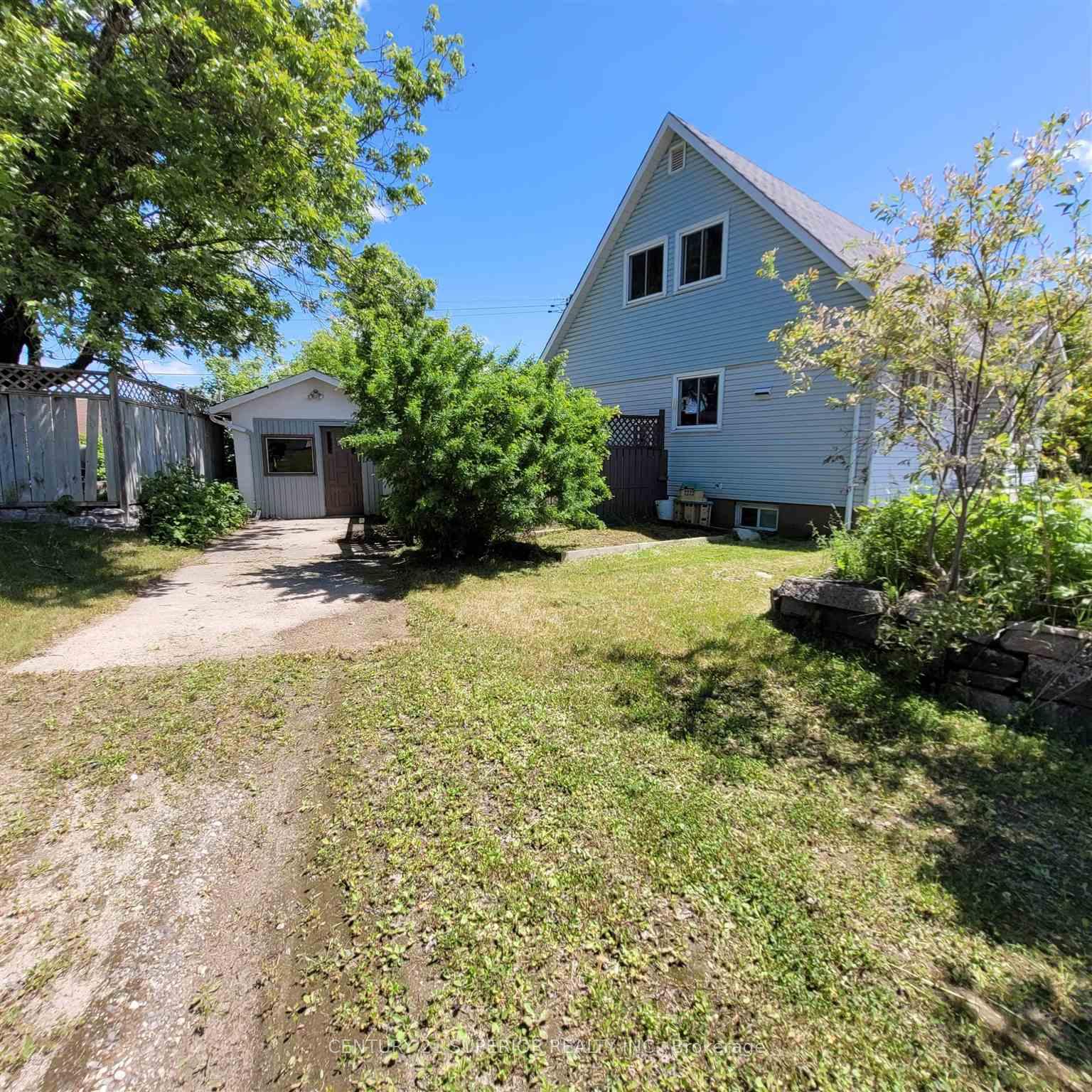 Photo 4 of 3 Mona Drive, Manitouwadge — HOMEH