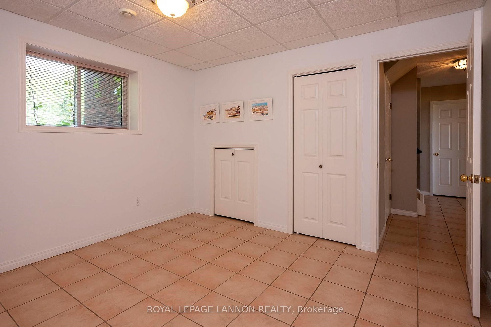 Photo 28 of 100 Island Avenue, Neebing, Blake — HOMEH