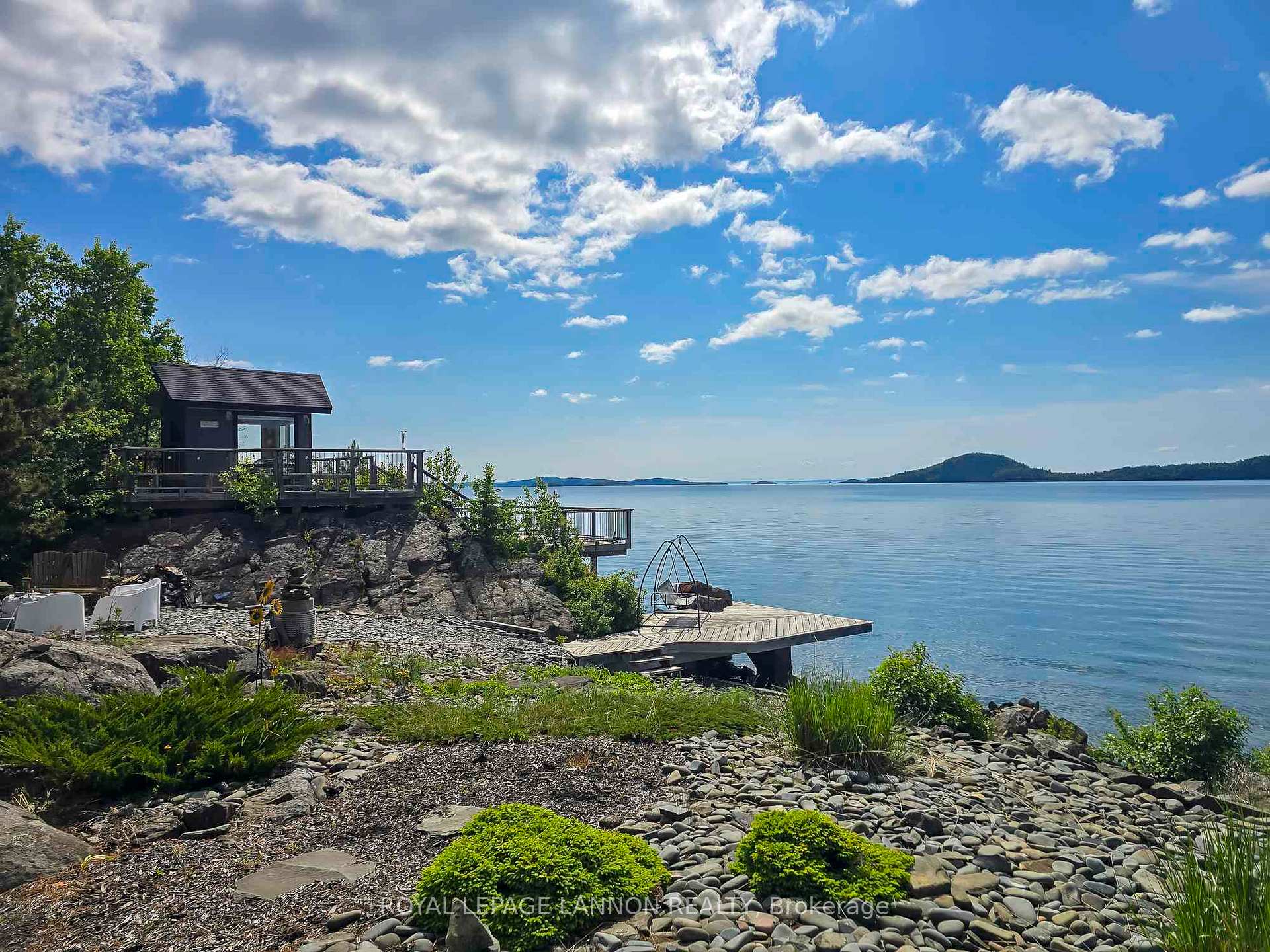 Photo 40 of 100 Island Avenue, Neebing, Blake — HOMEH
