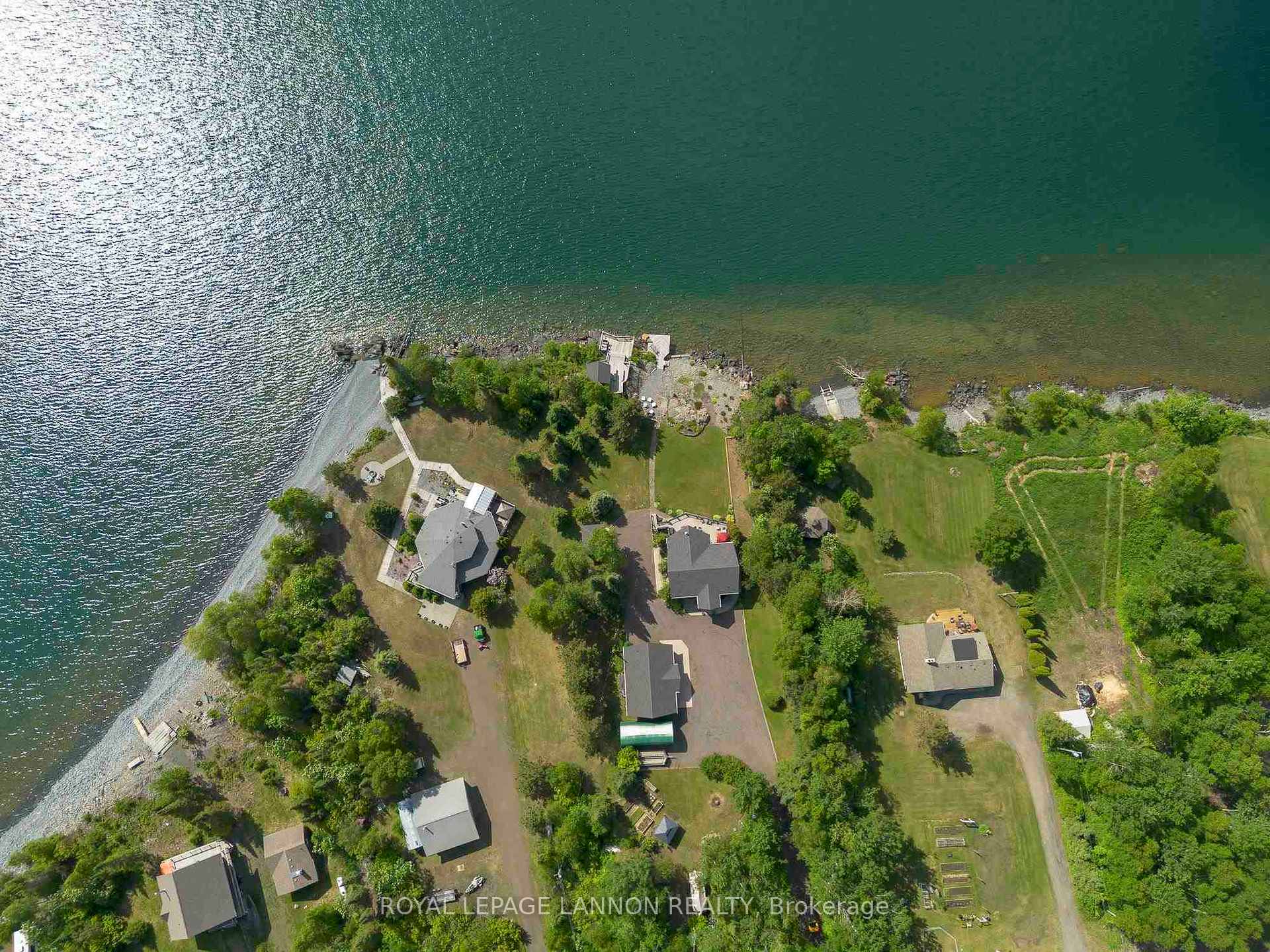 Photo 41 of 100 Island Avenue, Neebing, Blake — HOMEH