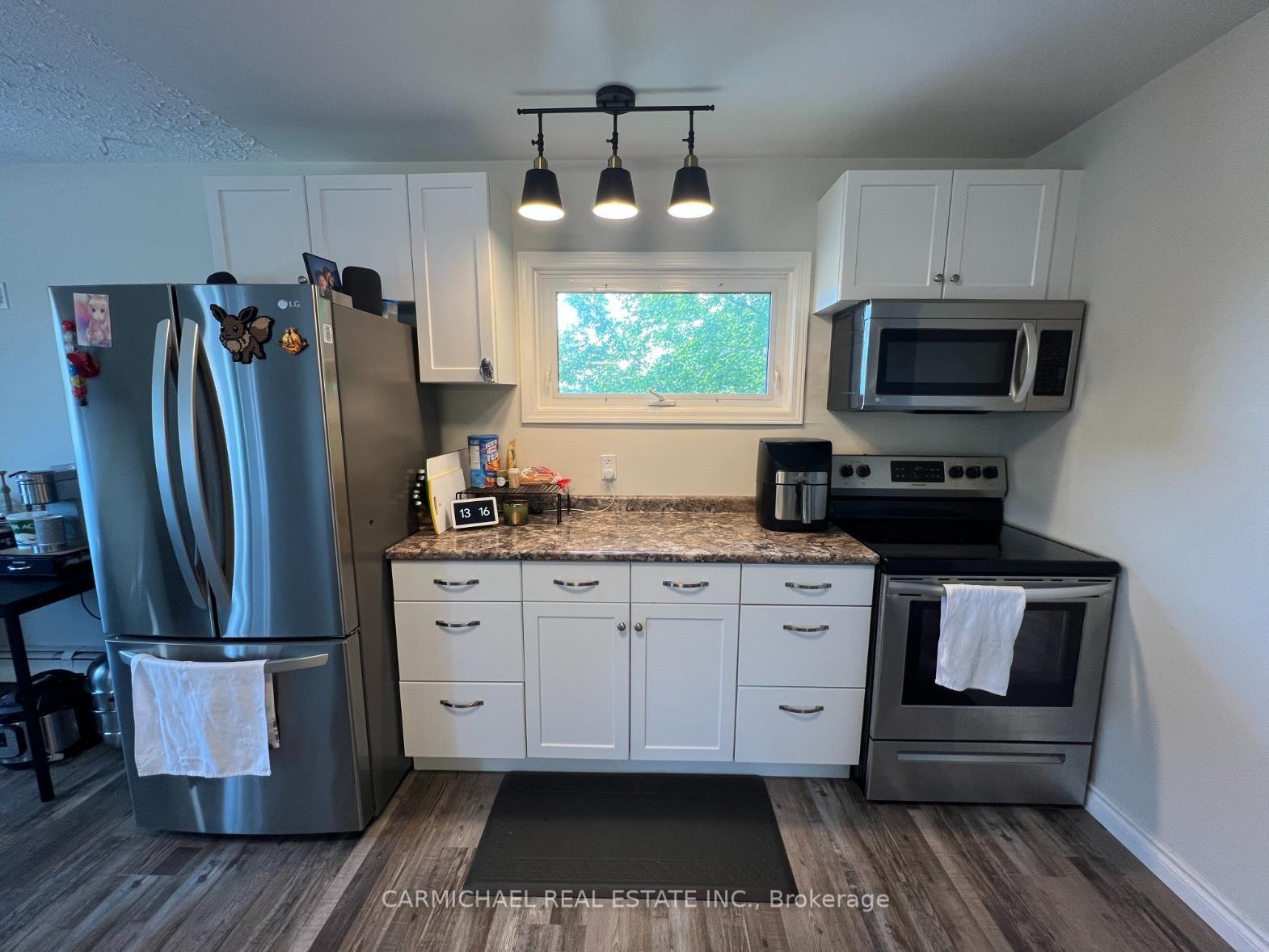 Photo 16 of 118 Minto Crescent, Kenora, Amethyst — HOMEH