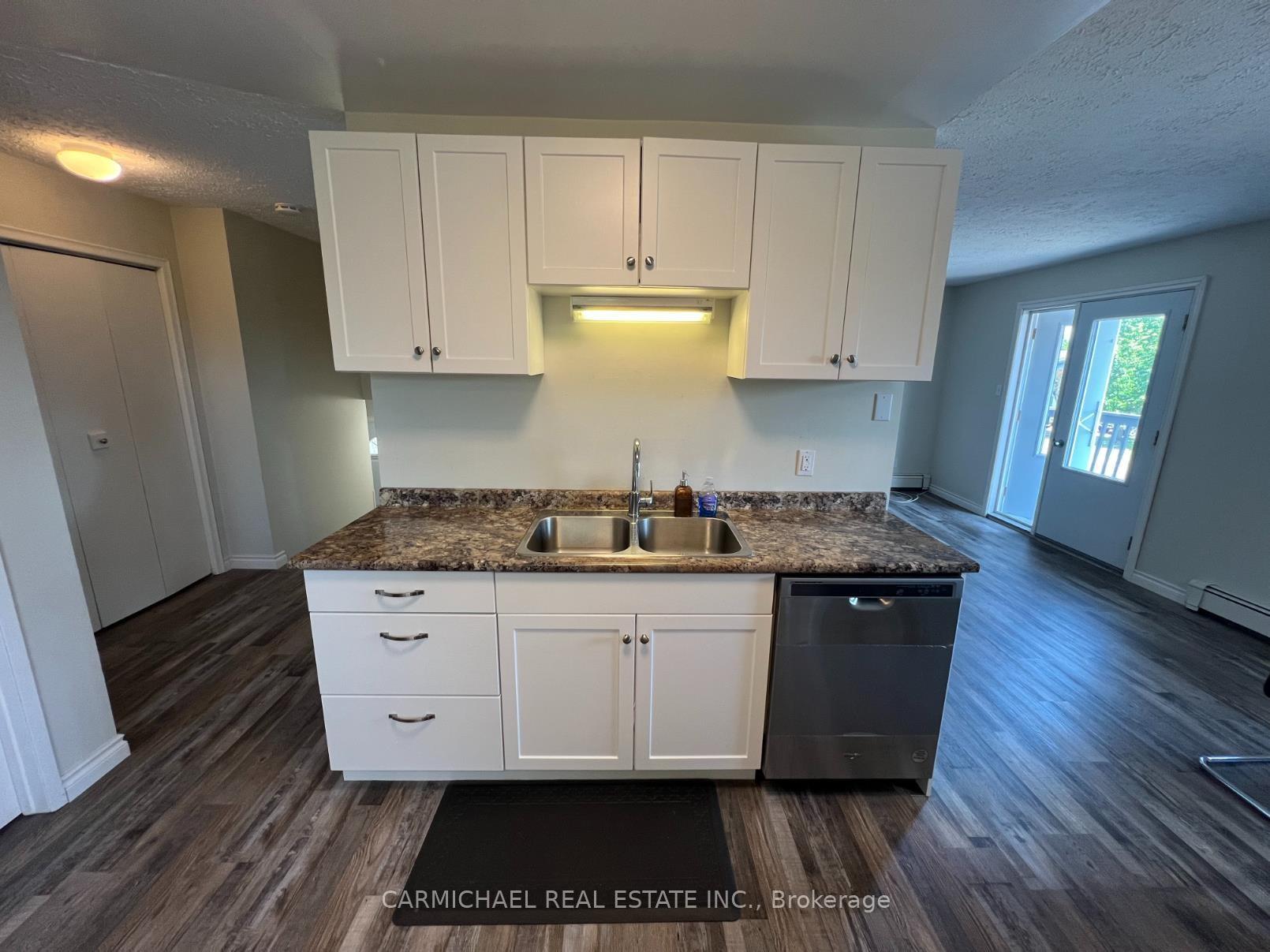 Photo 17 of 118 Minto Crescent, Kenora, Amethyst — HOMEH