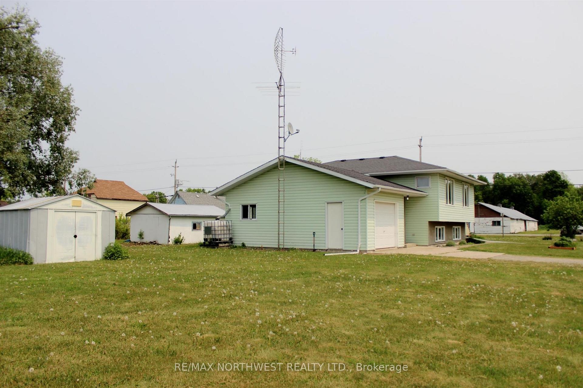 Photo 7 of 8 Campbell St, Morley — HOMEH