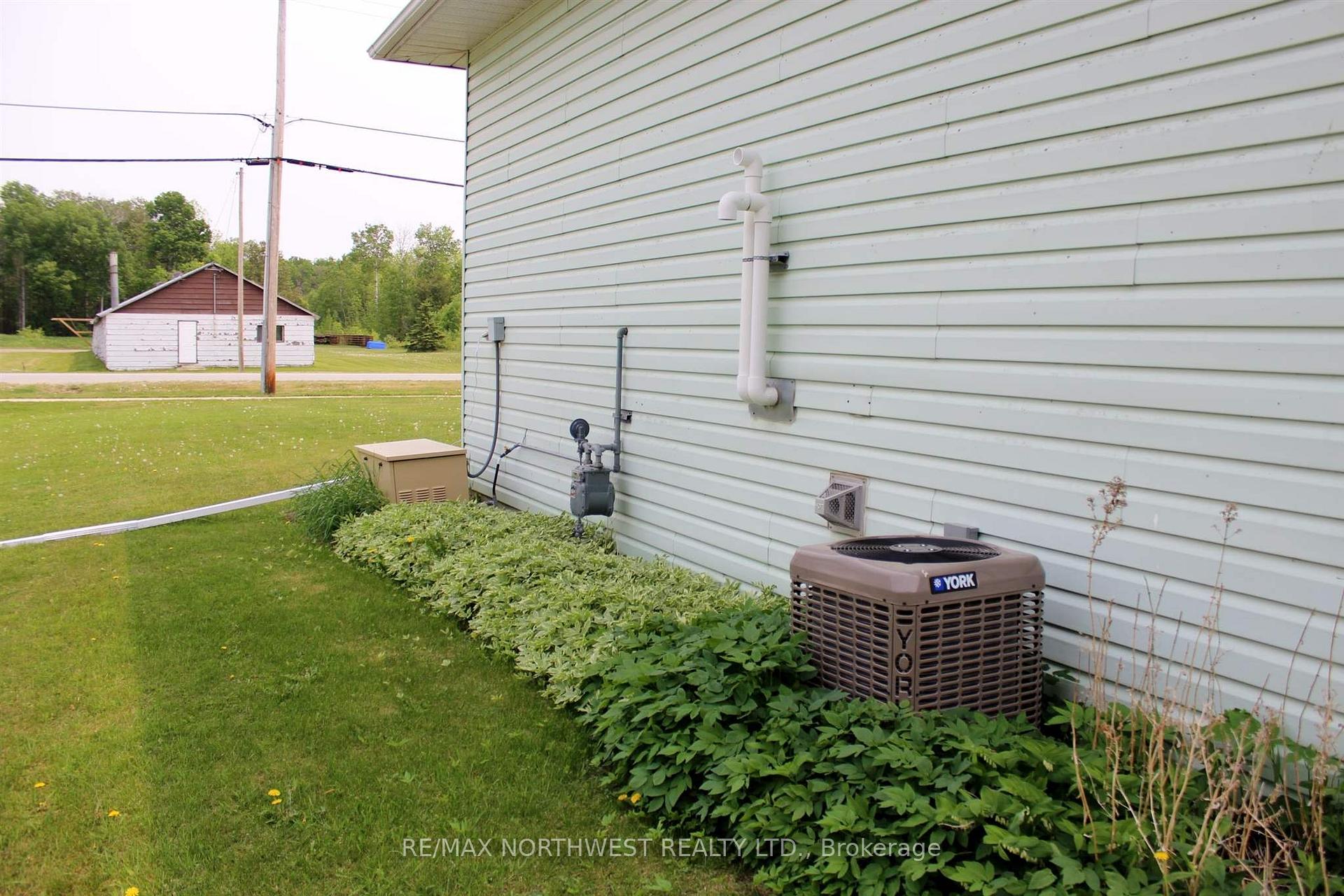 Photo 12 of 8 Campbell St, Morley — HOMEH