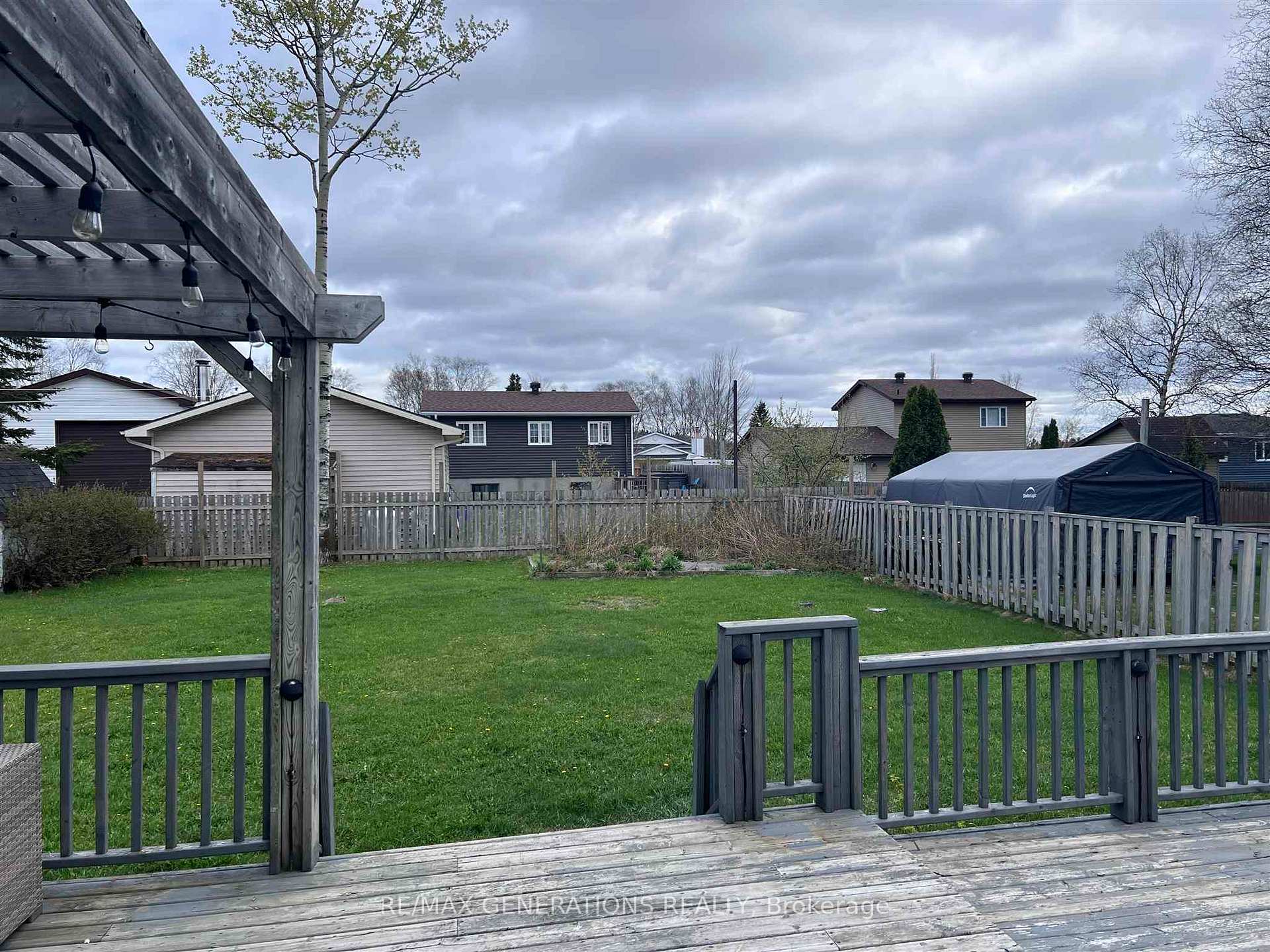 Photo 36 of 49 Bastedo Crescent, Marathon — HOMEH