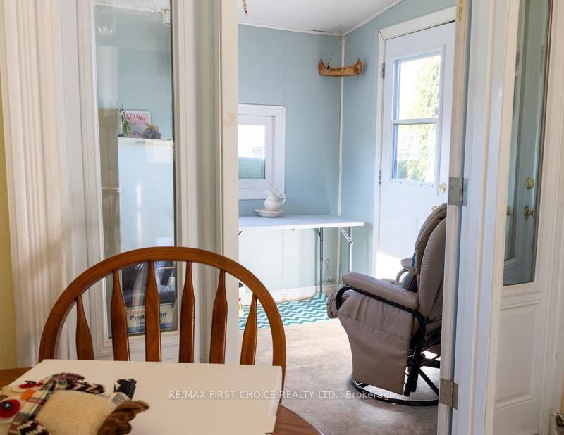 Photo 6 of 211 Third Avenue NE, Greenstone — HOMEH
