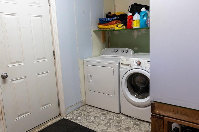 Photo 15 of 211 Third Avenue NE, Greenstone — HOMEH