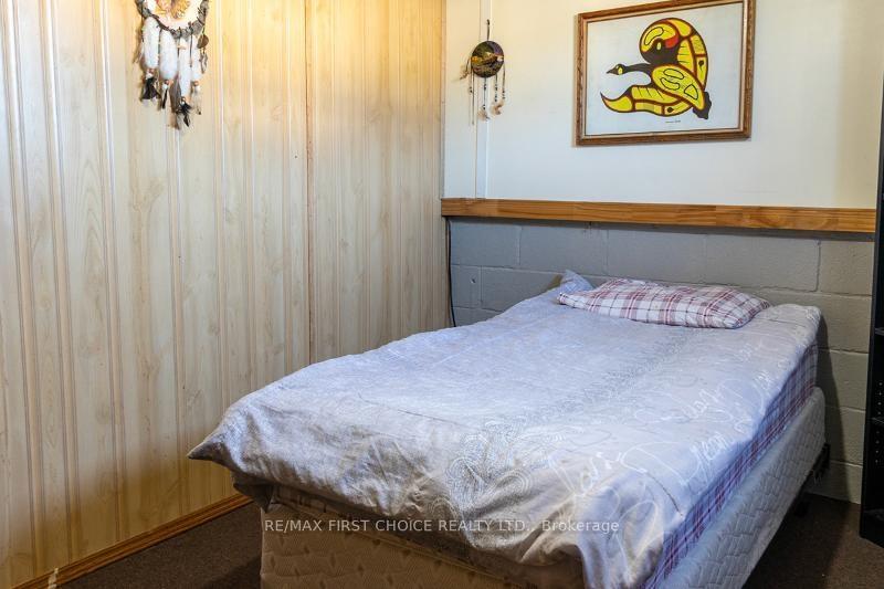 Photo 24 of 211 Third Avenue NE, Greenstone — HOMEH
