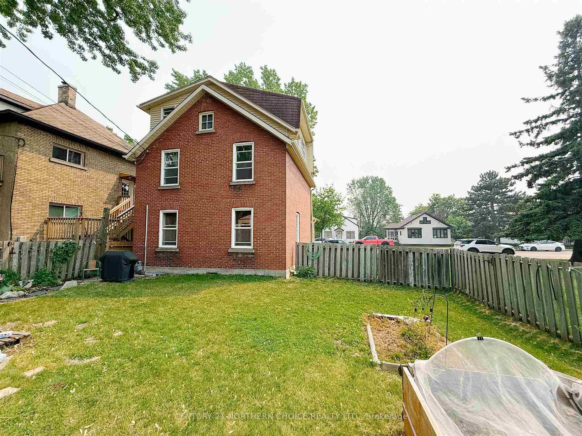Photo 40 of 834 First Street South, Kenora, Central — HOMEH