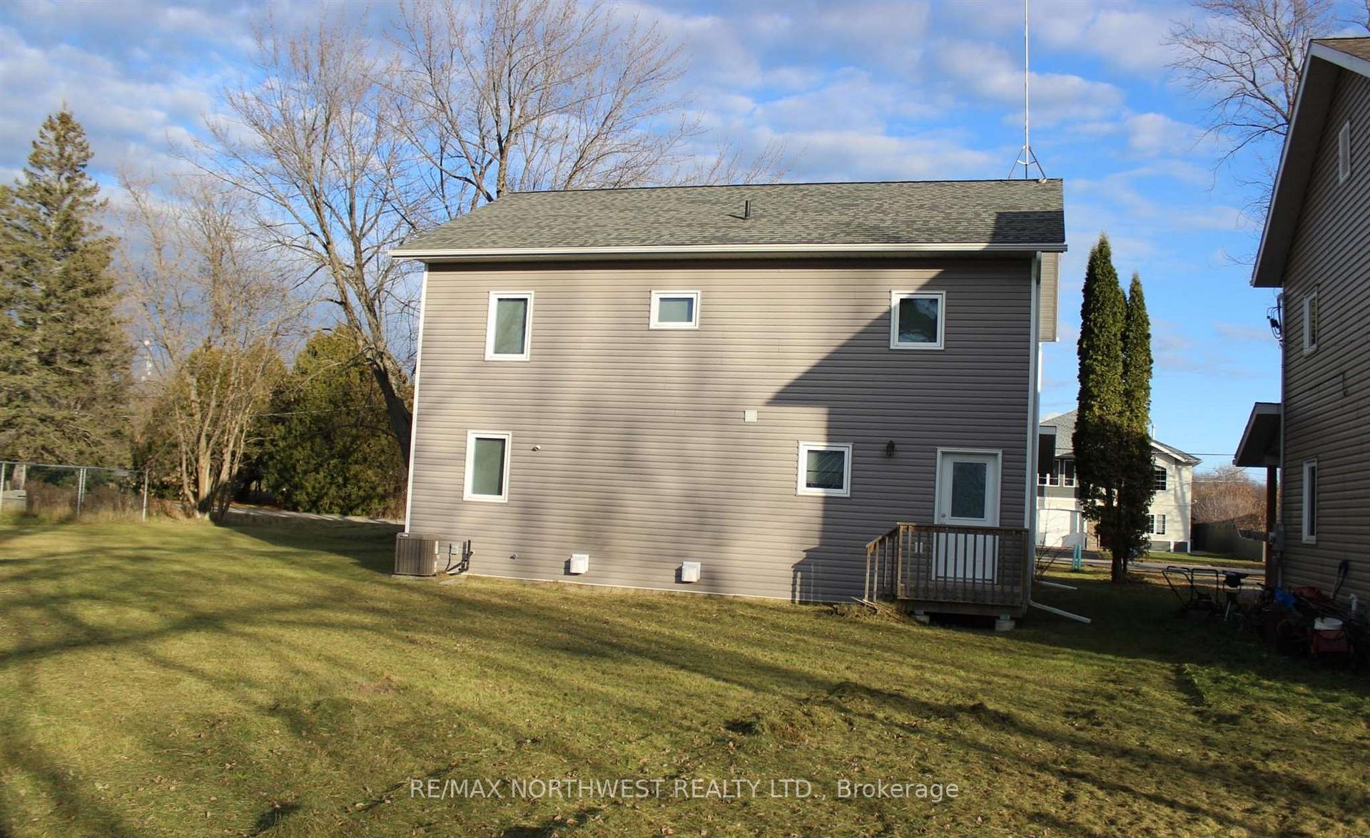 Photo 4 of 101 Queen St, Chapple — HOMEH