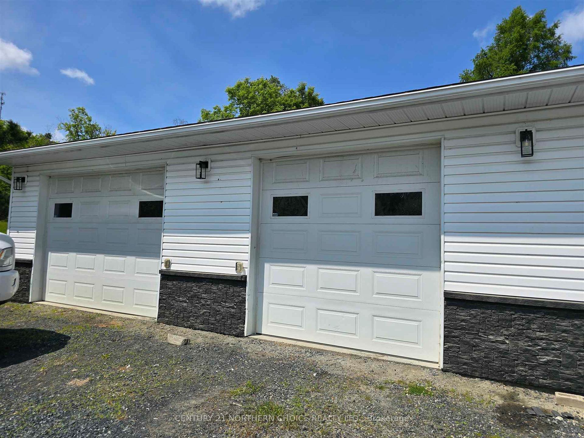 Photo 17 of 4 Gerald Street, Kenora, Evergreen — HOMEH