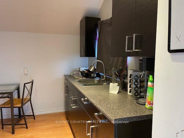Photo 9 of 236 Florence Street, Dryden, Hillcrest — HOMEH