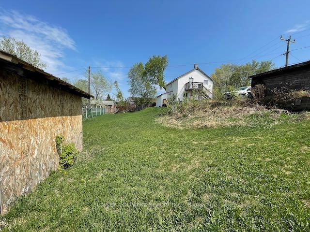 Photo 18 of 236 Florence Street, Dryden, Hillcrest — HOMEH