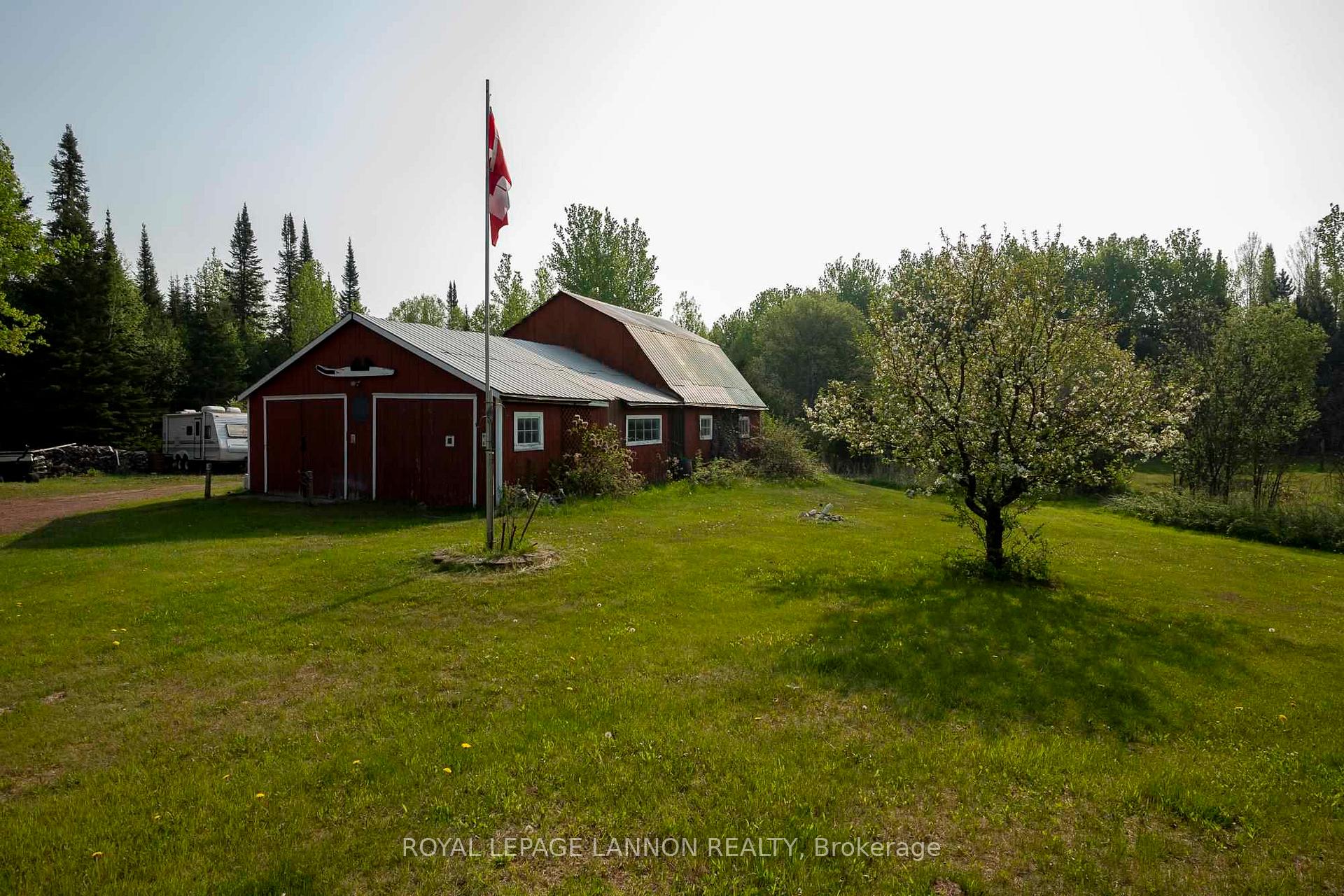 Photo 32 of 750 Hwy 11/17, Dorion — HOMEH