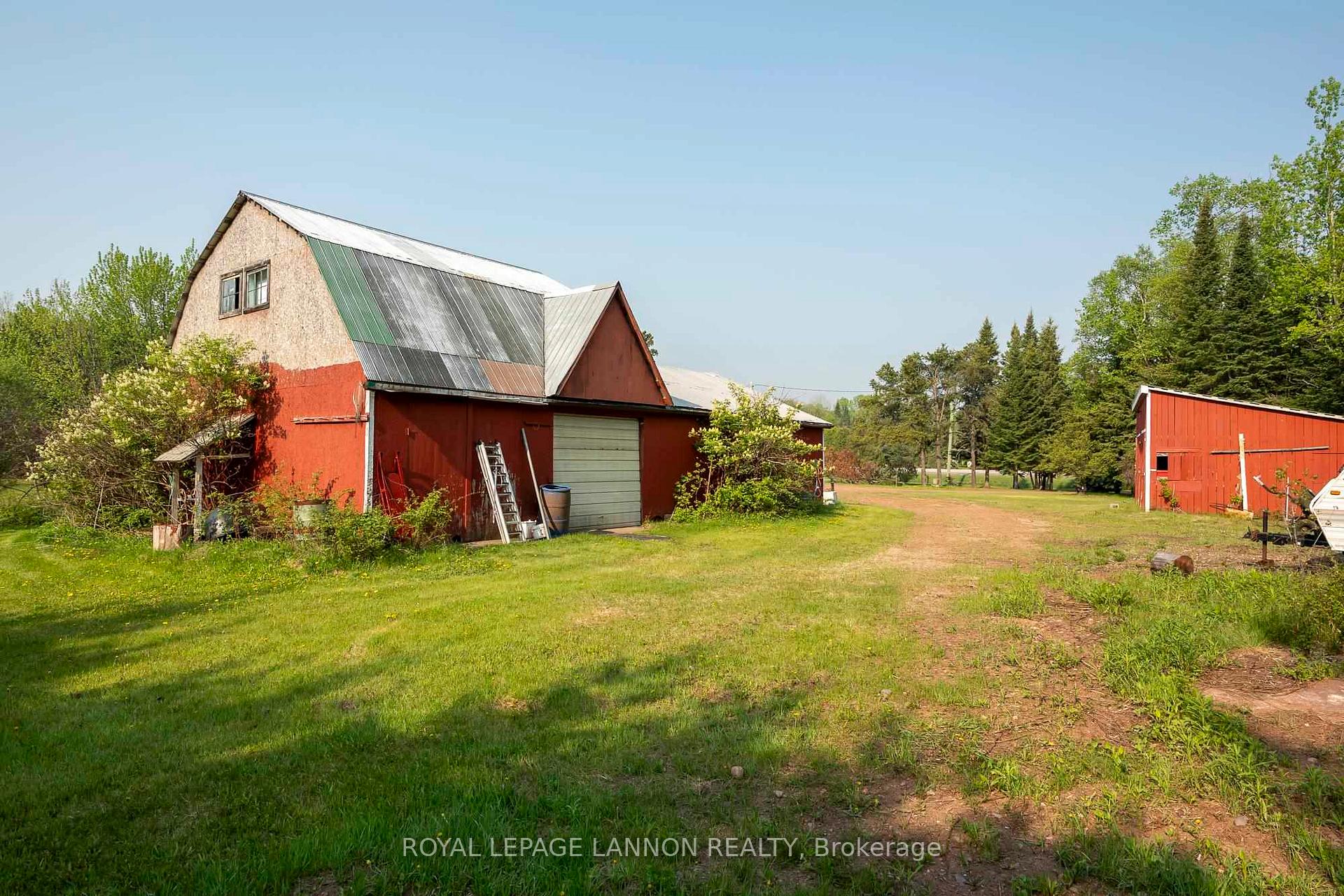 Photo 33 of 750 Hwy 11/17, Dorion — HOMEH