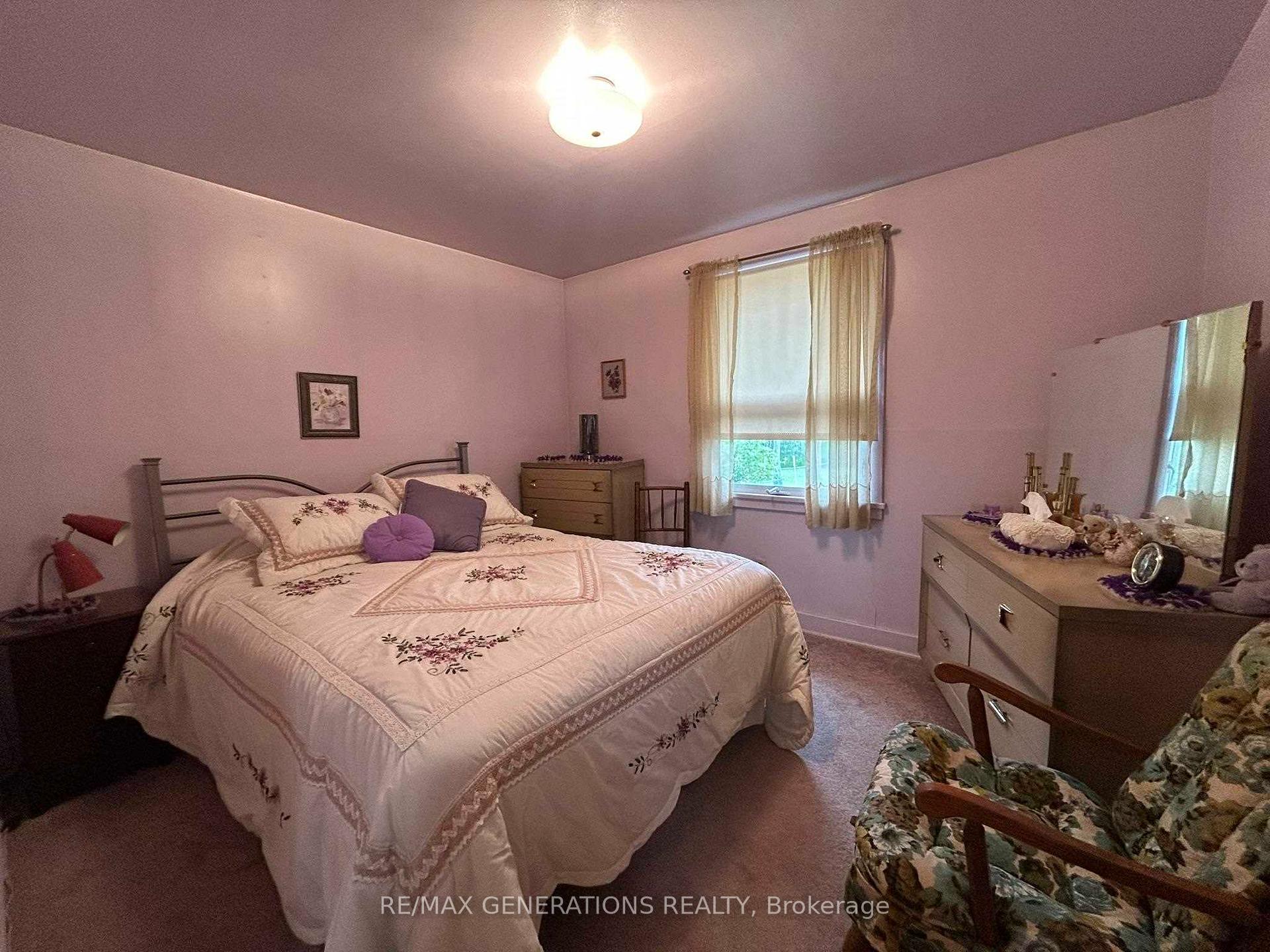Photo 13 of 18 Spruce Road, Atikokan — HOMEH