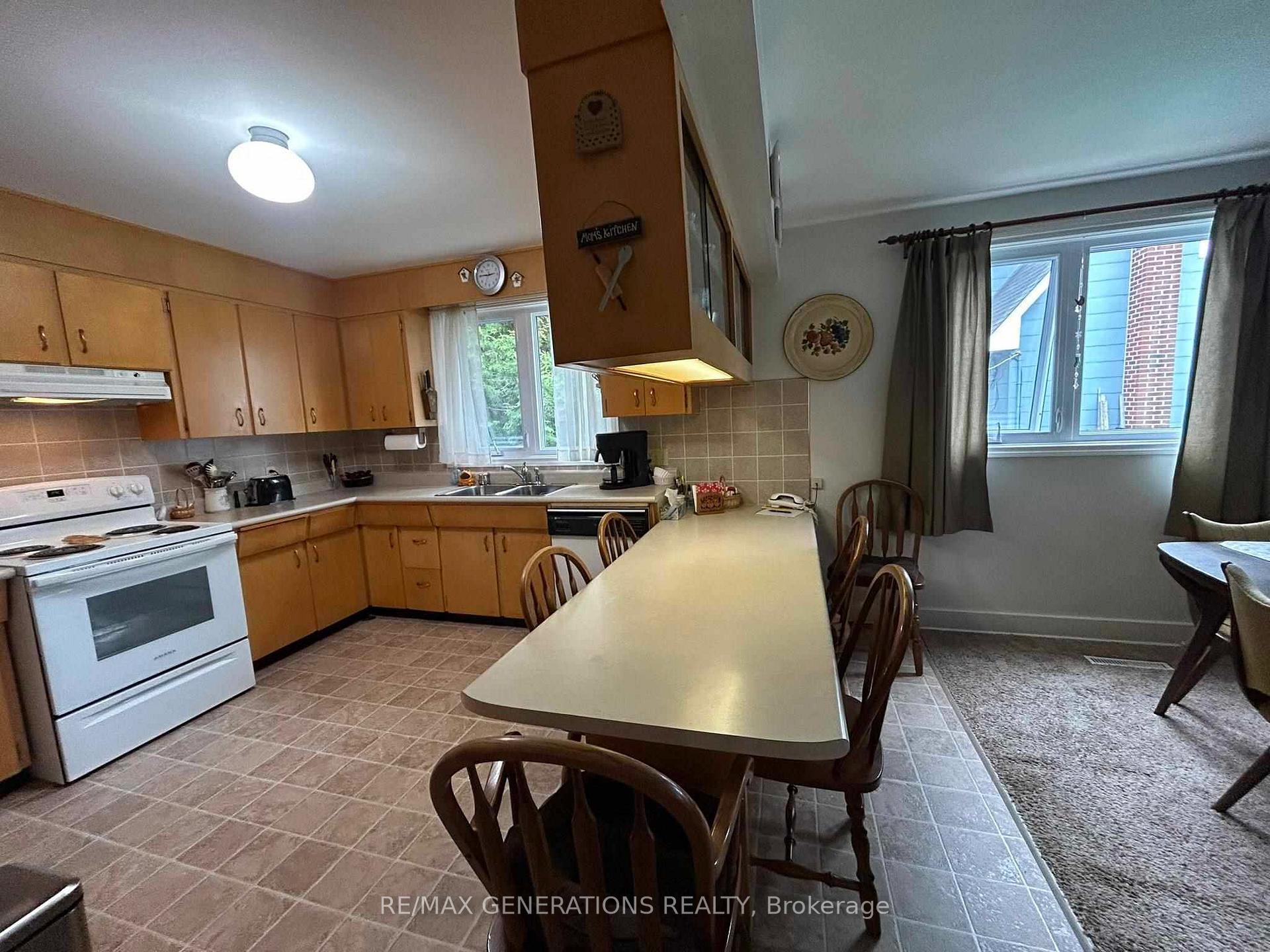 Photo 18 of 18 Spruce Road, Atikokan — HOMEH