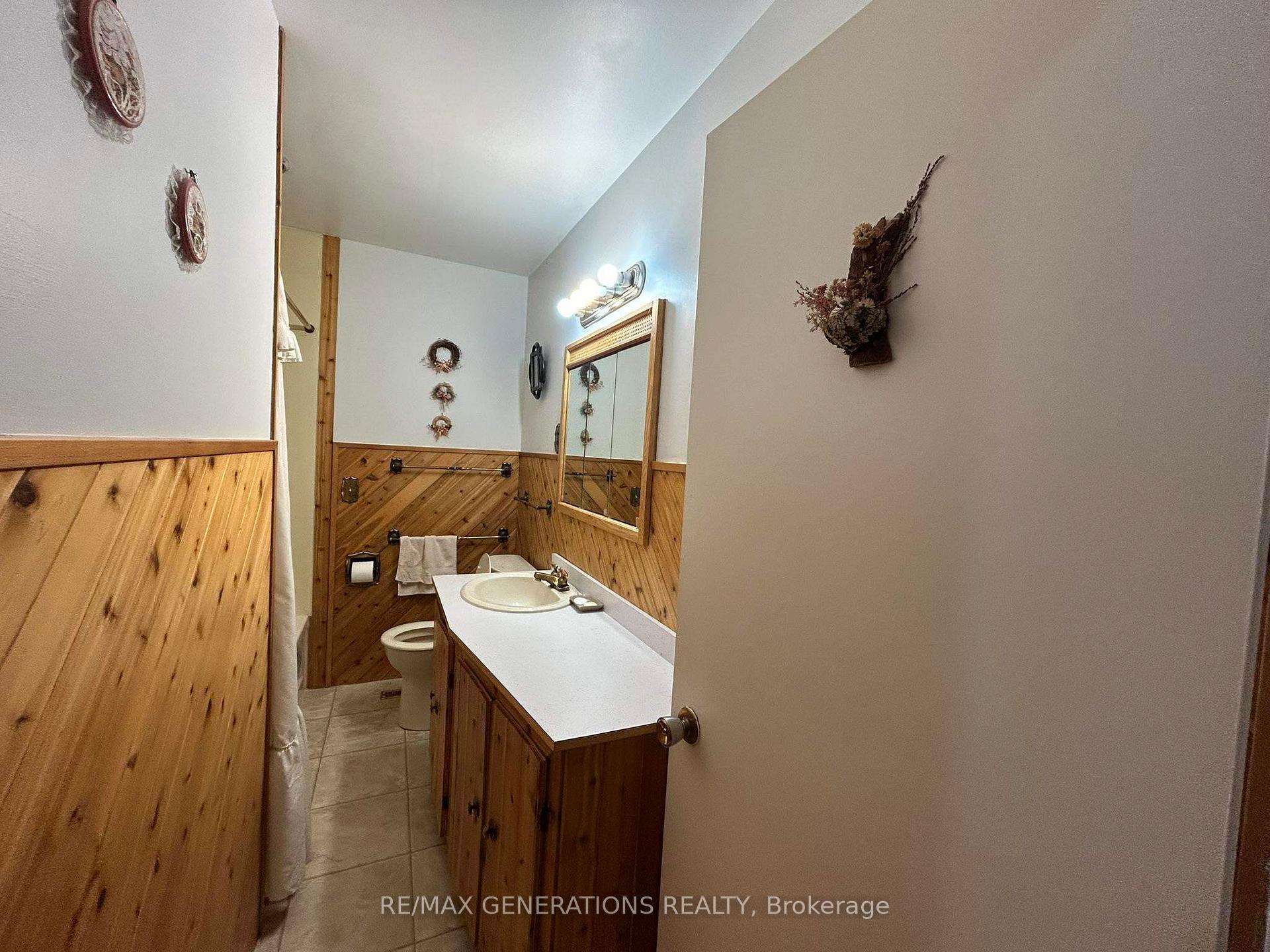 Photo 21 of 18 Spruce Road, Atikokan — HOMEH