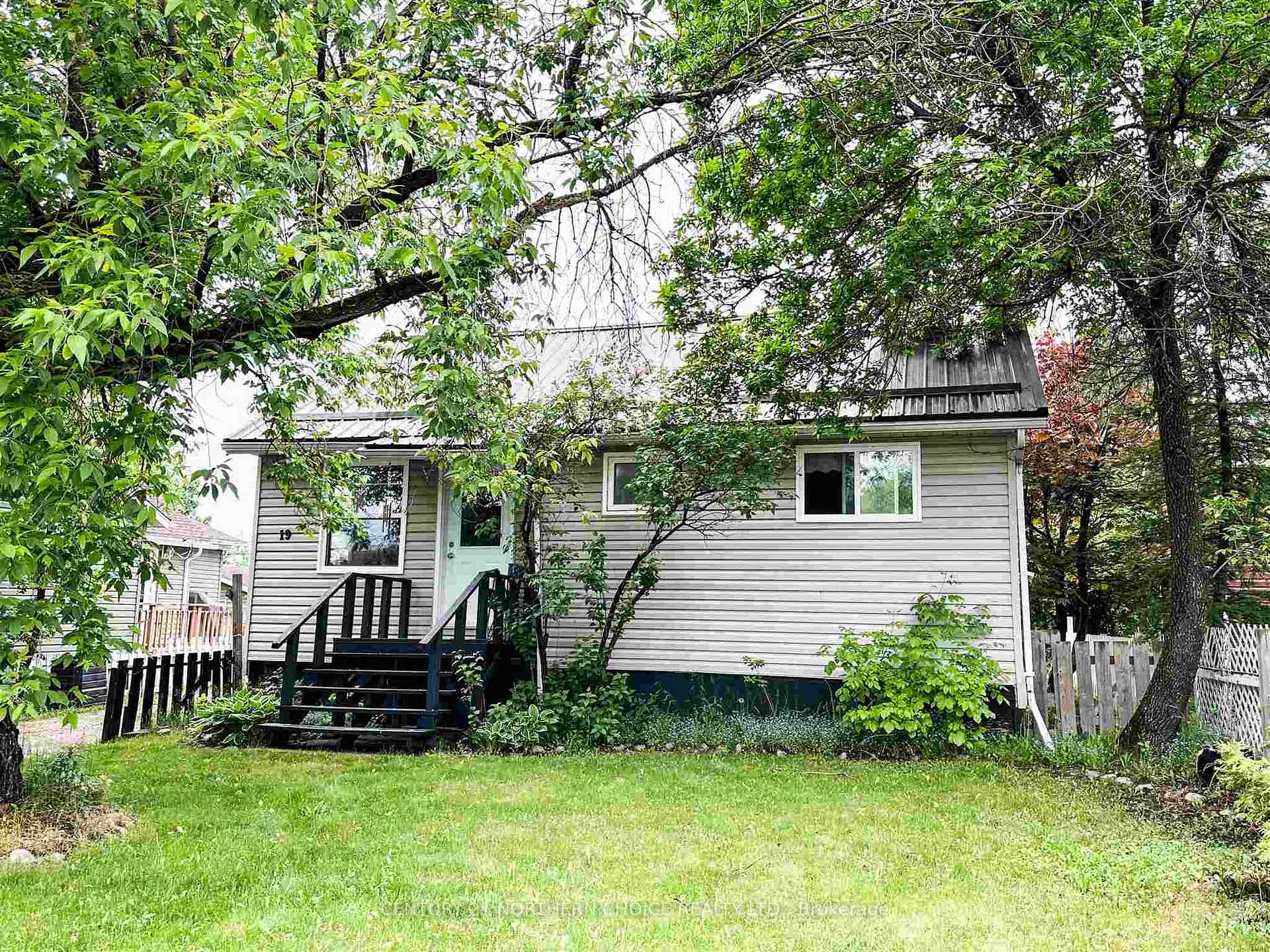 Photo 1 of 19 Fifth Street, Red Lake — HOMEH