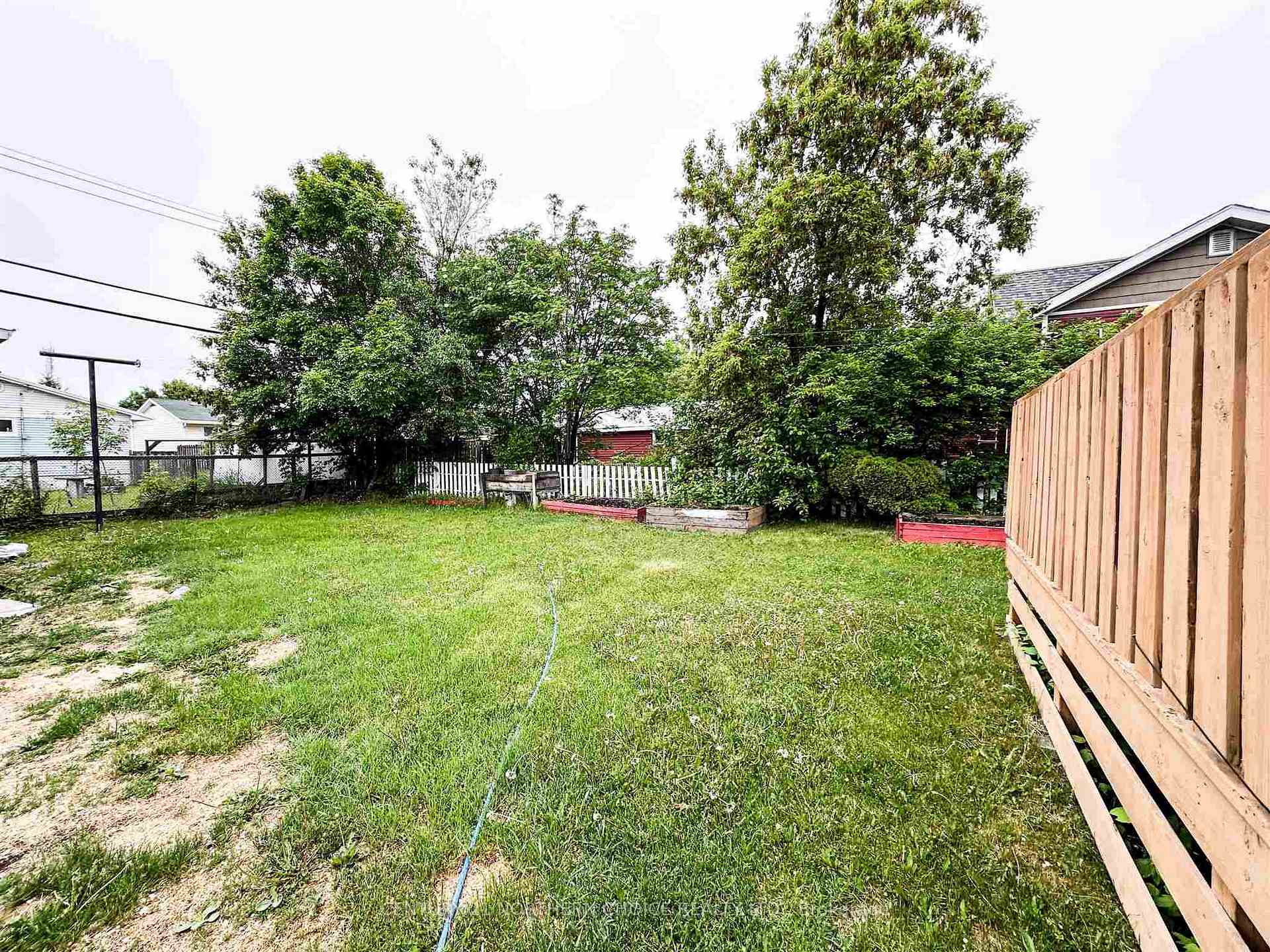 Photo 14 of 19 Fifth Street, Red Lake — HOMEH