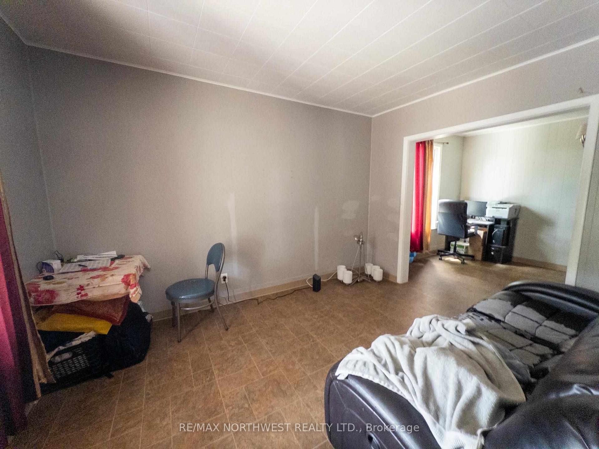 Photo 19 of 506 Superior Street, Kenora, Keewatin — HOMEH