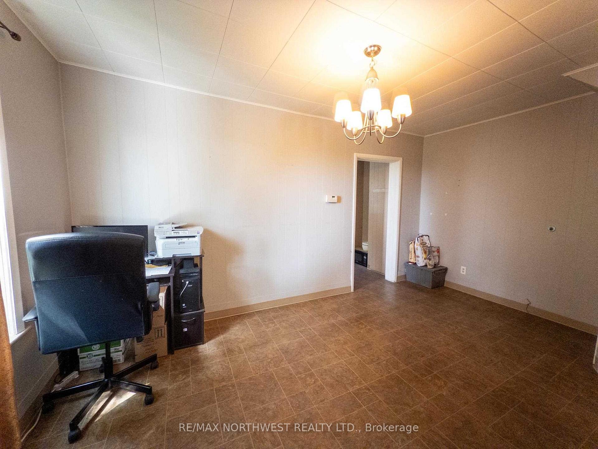 Photo 22 of 506 Superior Street, Kenora, Keewatin — HOMEH