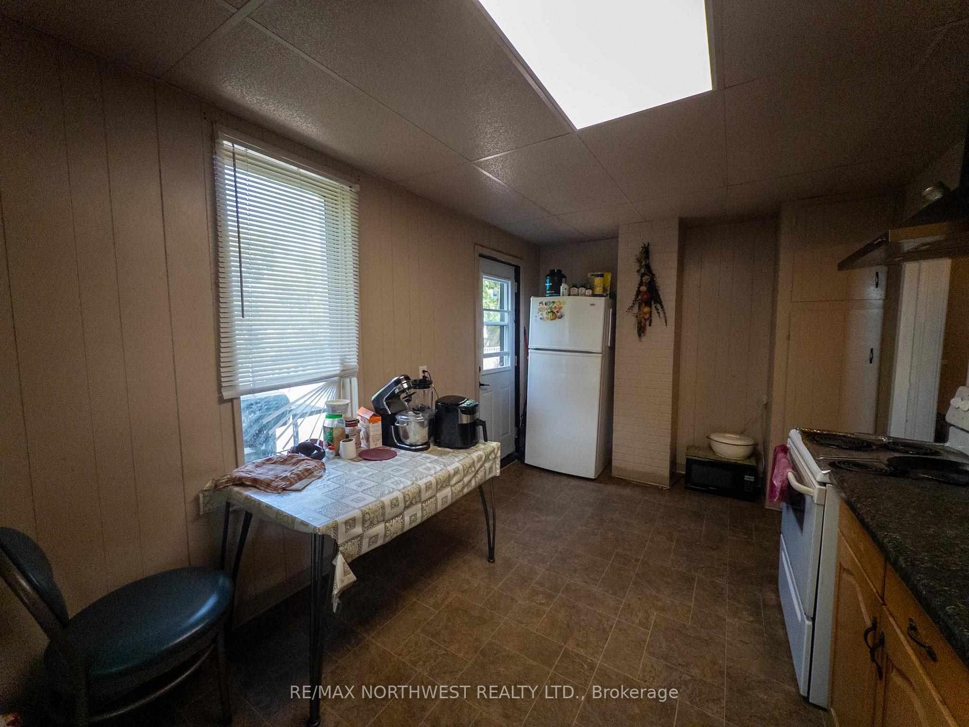 Photo 25 of 506 Superior Street, Kenora, Keewatin — HOMEH