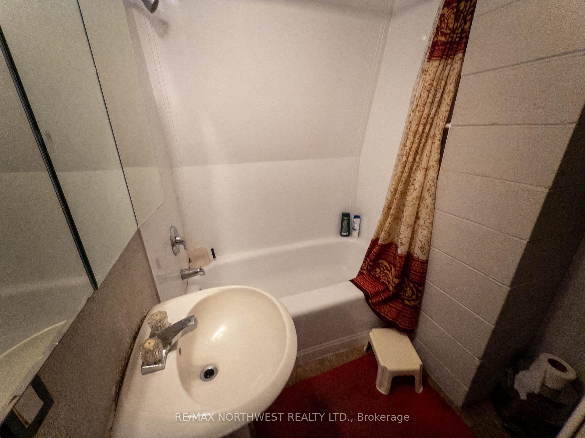 Photo 34 of 506 Superior Street, Kenora, Keewatin — HOMEH