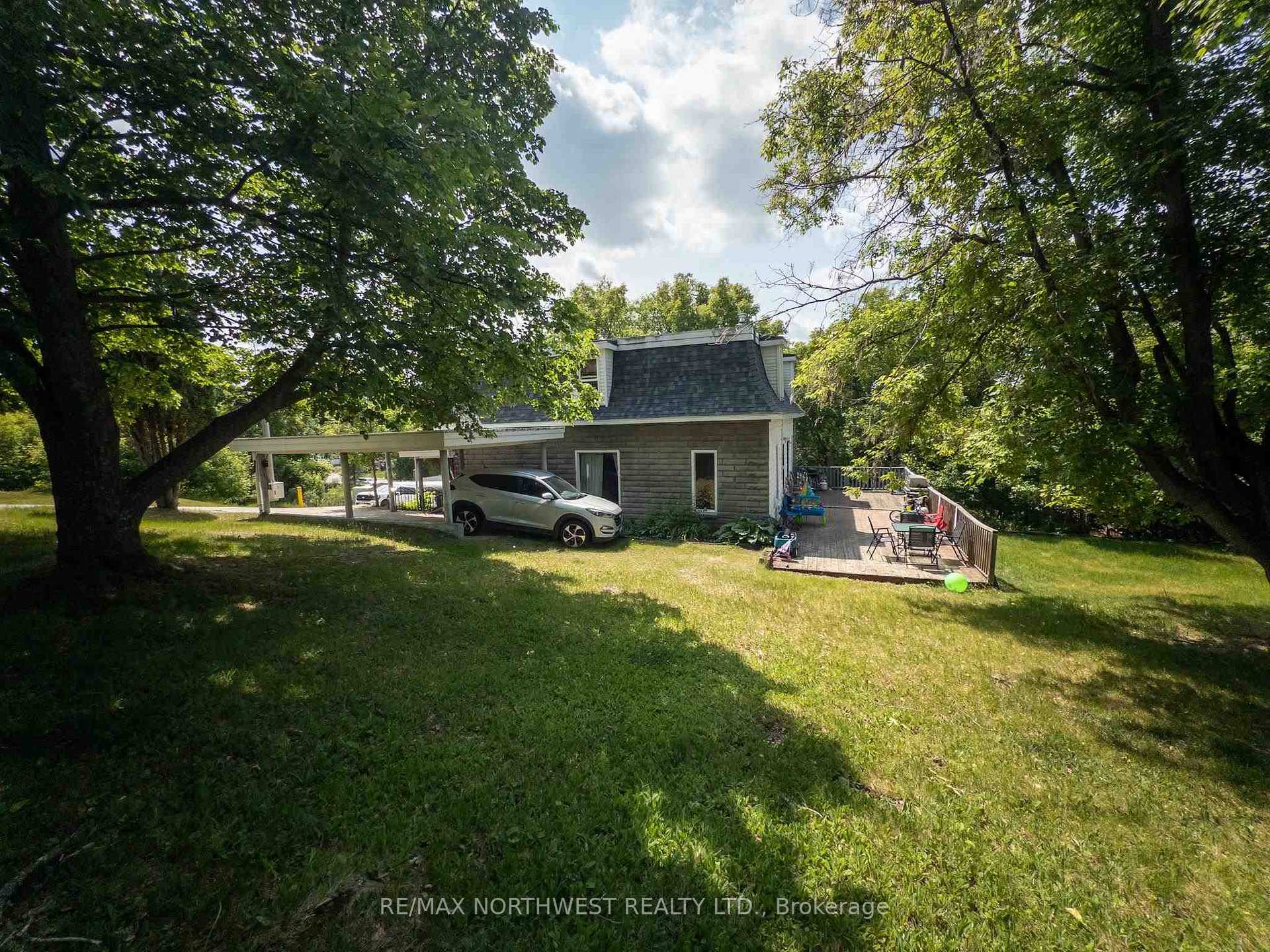 Photo 37 of 506 Superior Street, Kenora, Keewatin — HOMEH