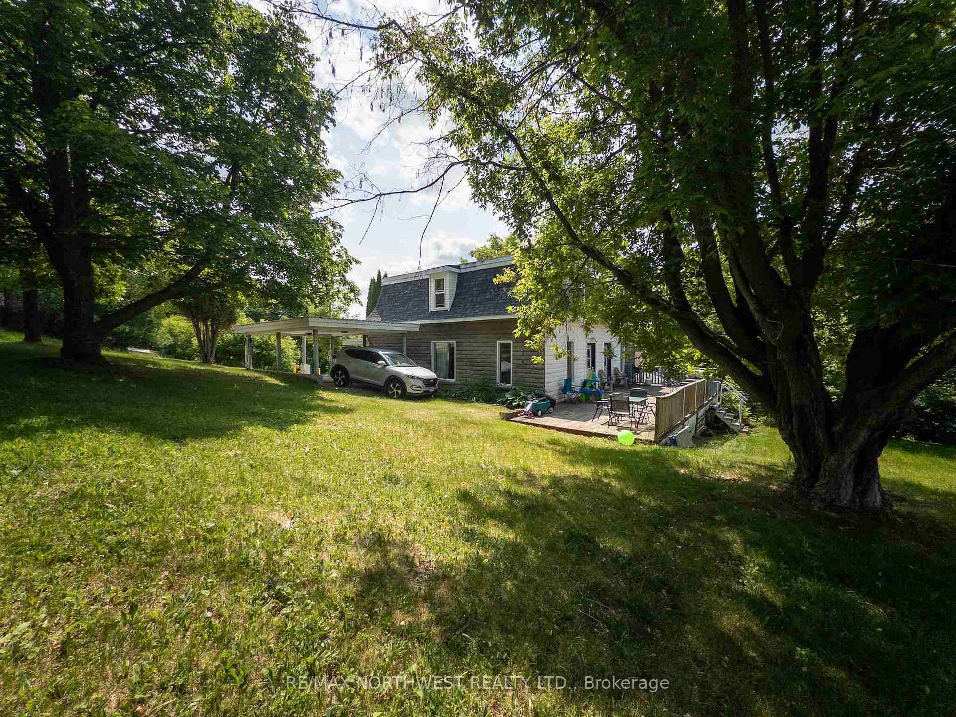 Photo 38 of 506 Superior Street, Kenora, Keewatin — HOMEH