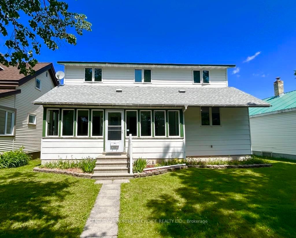 Photo 1 of 418 Second Street E, Fort Frances — HOMEH