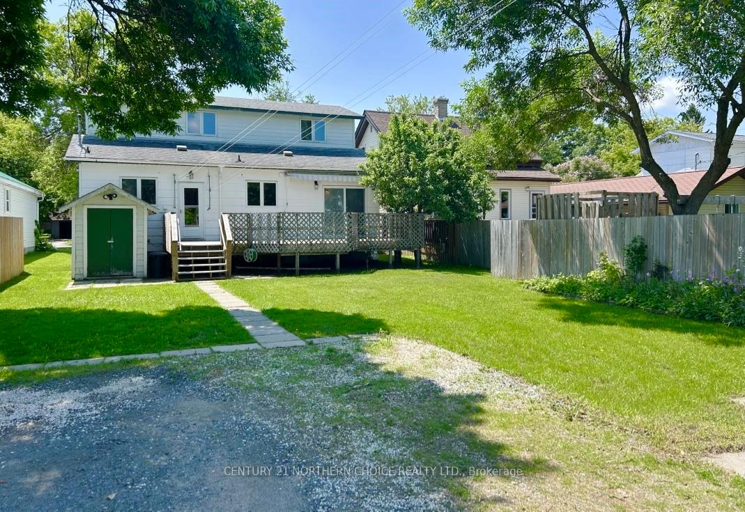 Photo 2 of 418 Second Street E, Fort Frances — HOMEH