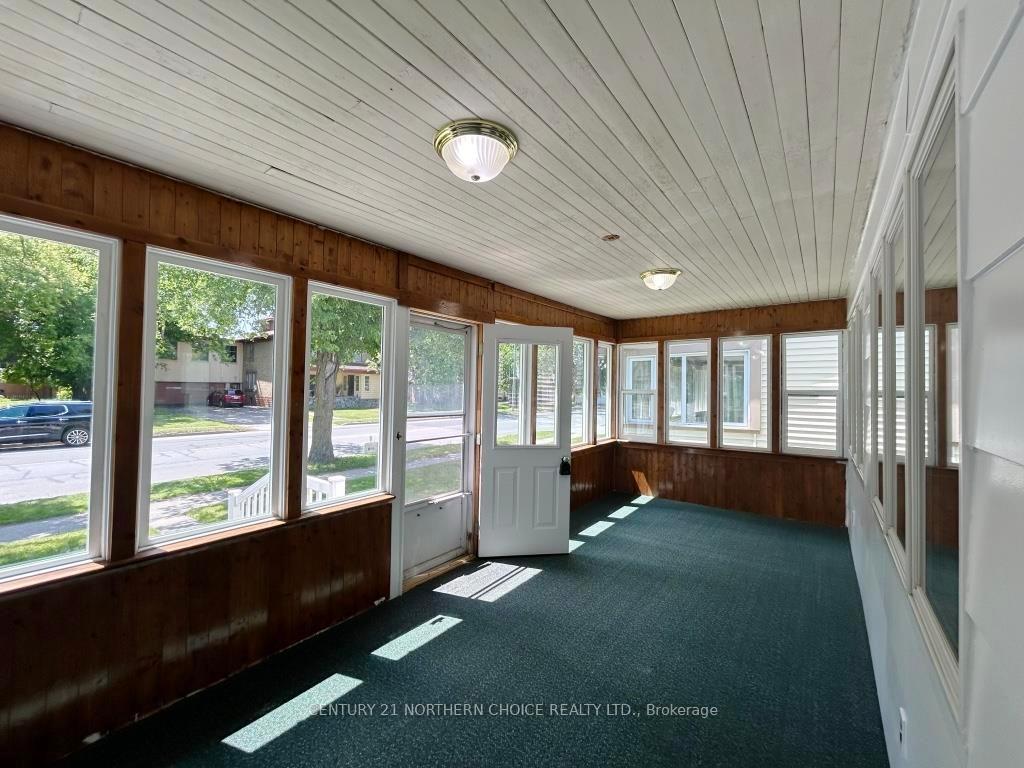 Photo 13 of 418 Second Street E, Fort Frances — HOMEH