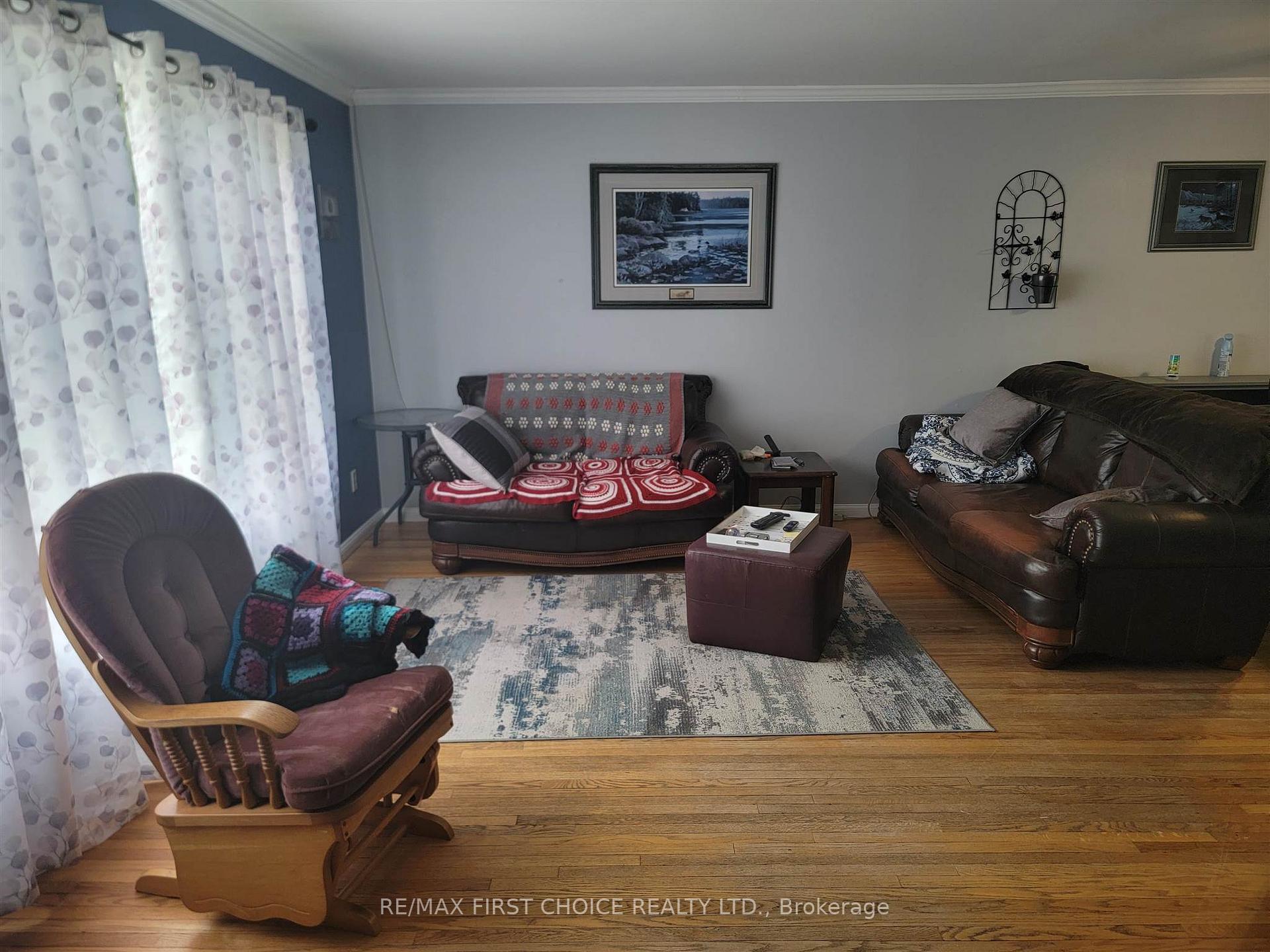 Photo 2 of 136 Pine Crescent, Atikokan — HOMEH