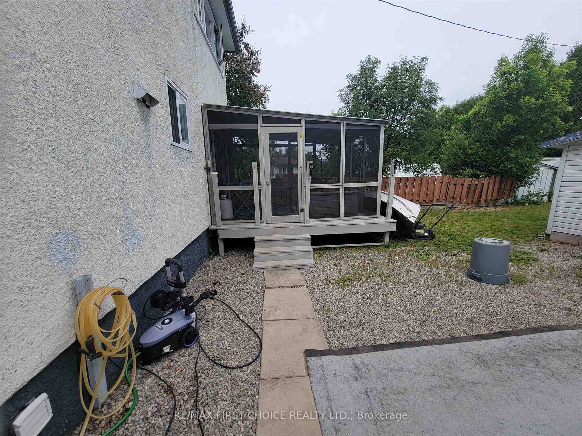 Photo 18 of 136 Pine Crescent, Atikokan — HOMEH