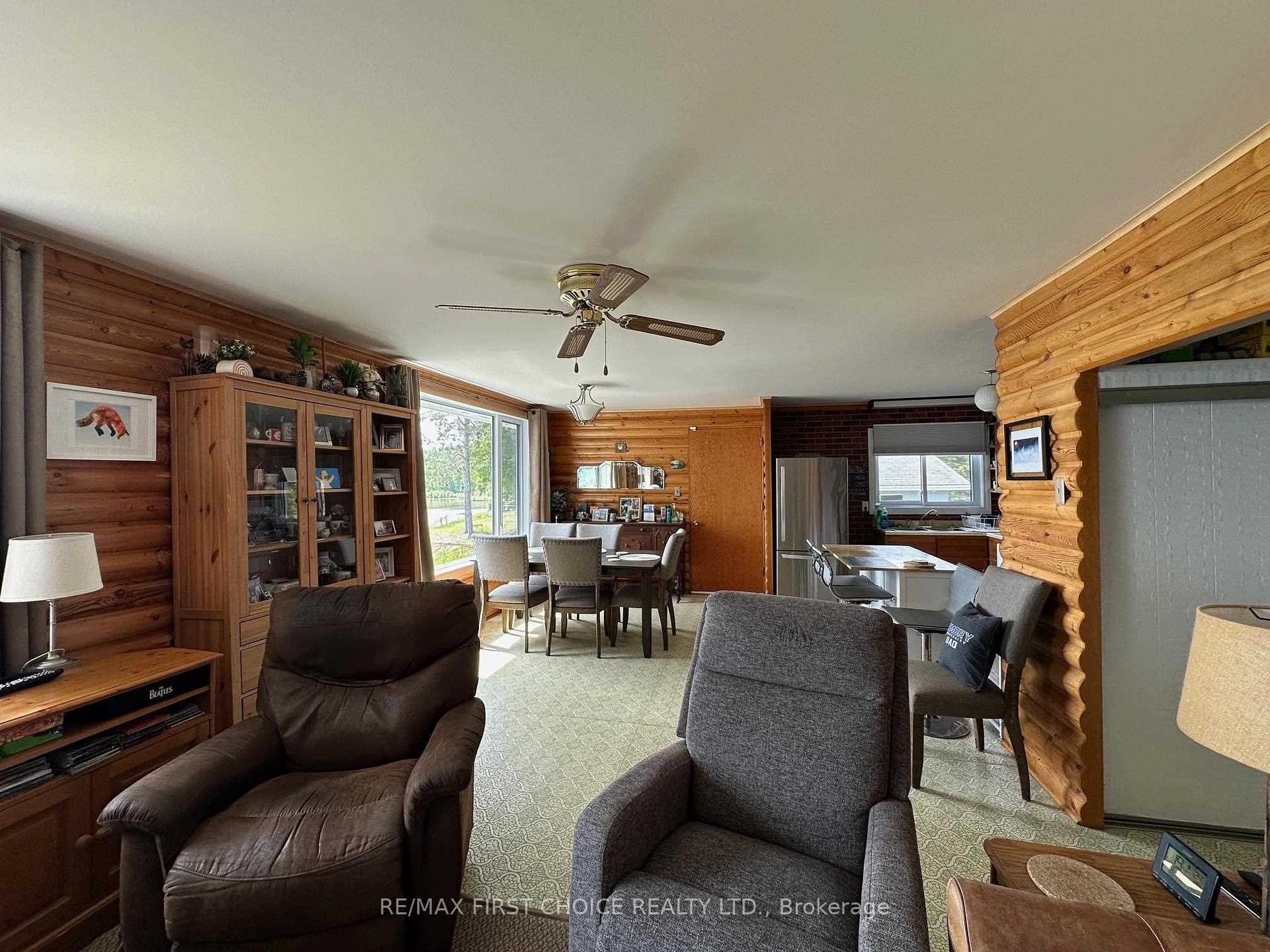 Photo 11 of 1849 MacKenzie Beach Avenue, Shuniah — HOMEH