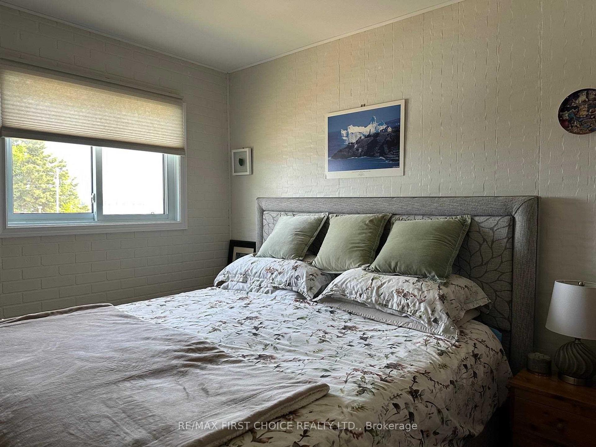 Photo 22 of 1849 MacKenzie Beach Avenue, Shuniah — HOMEH