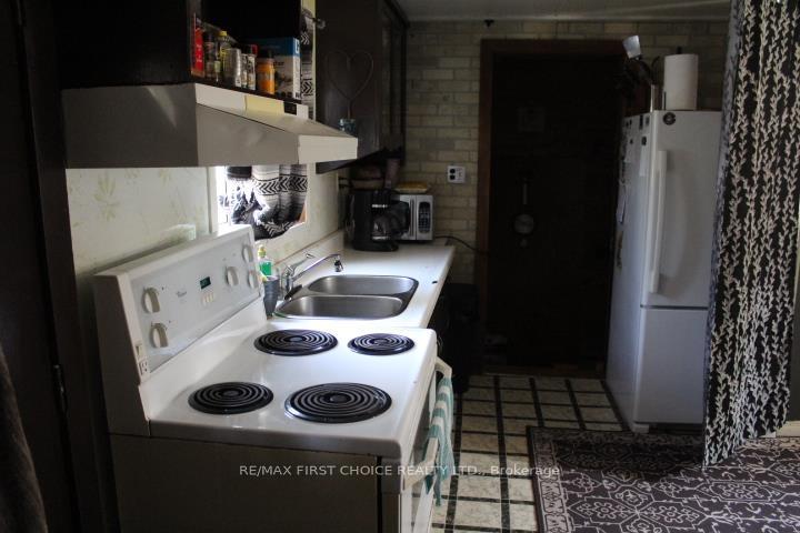 Photo 4 of 150 First Street, Nipigon — HOMEH