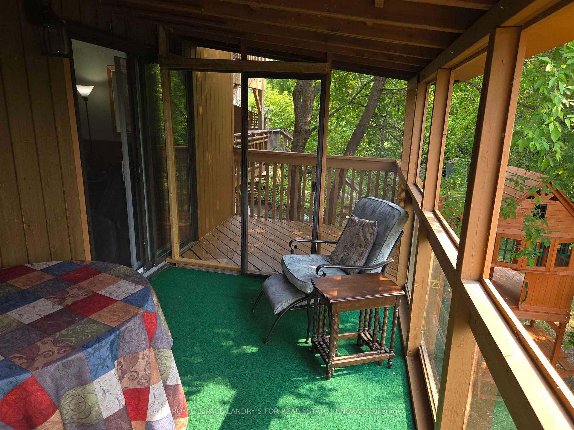 Photo 10 of 109 Mclean Avenue, Kenora, Keewatin — HOMEH