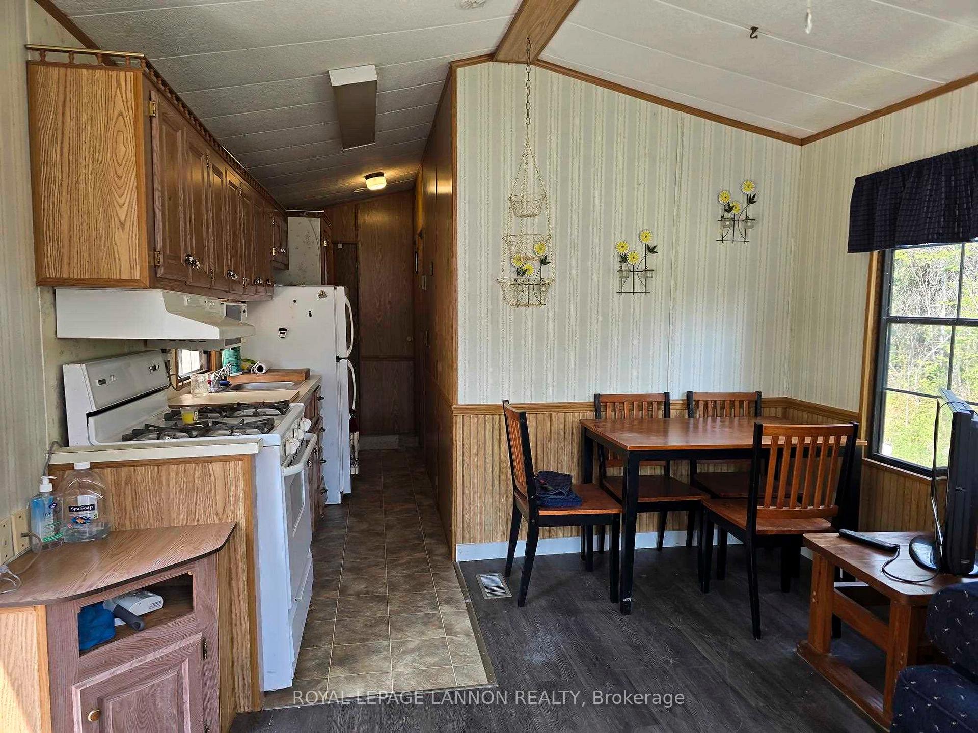 Photo 36 of 372 Ware Road N, Thunder Bay Remote Area, Ware — HOMEH