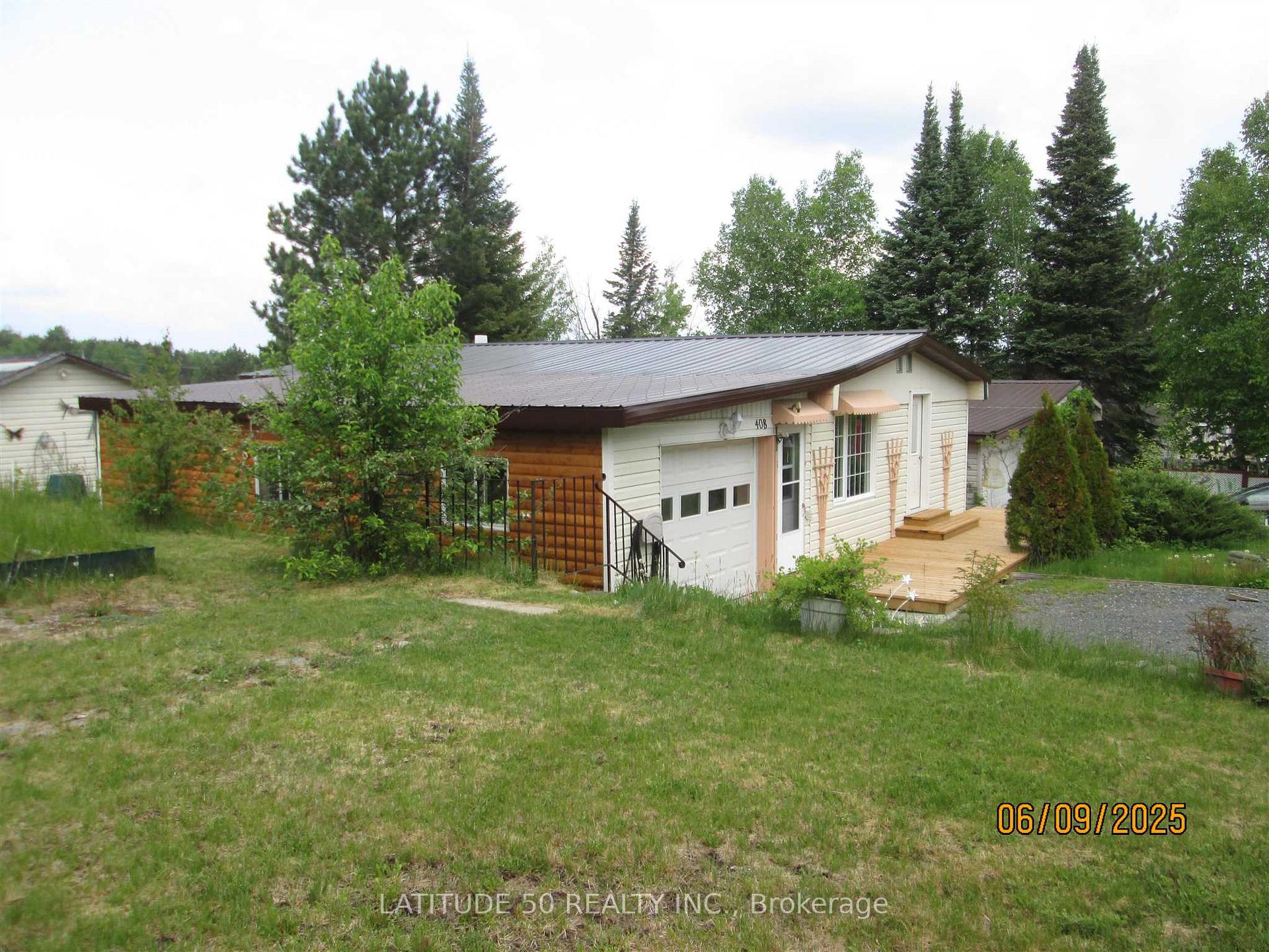 Photo 3 of 408 and 410 Colley Street, Ignace — HOMEH