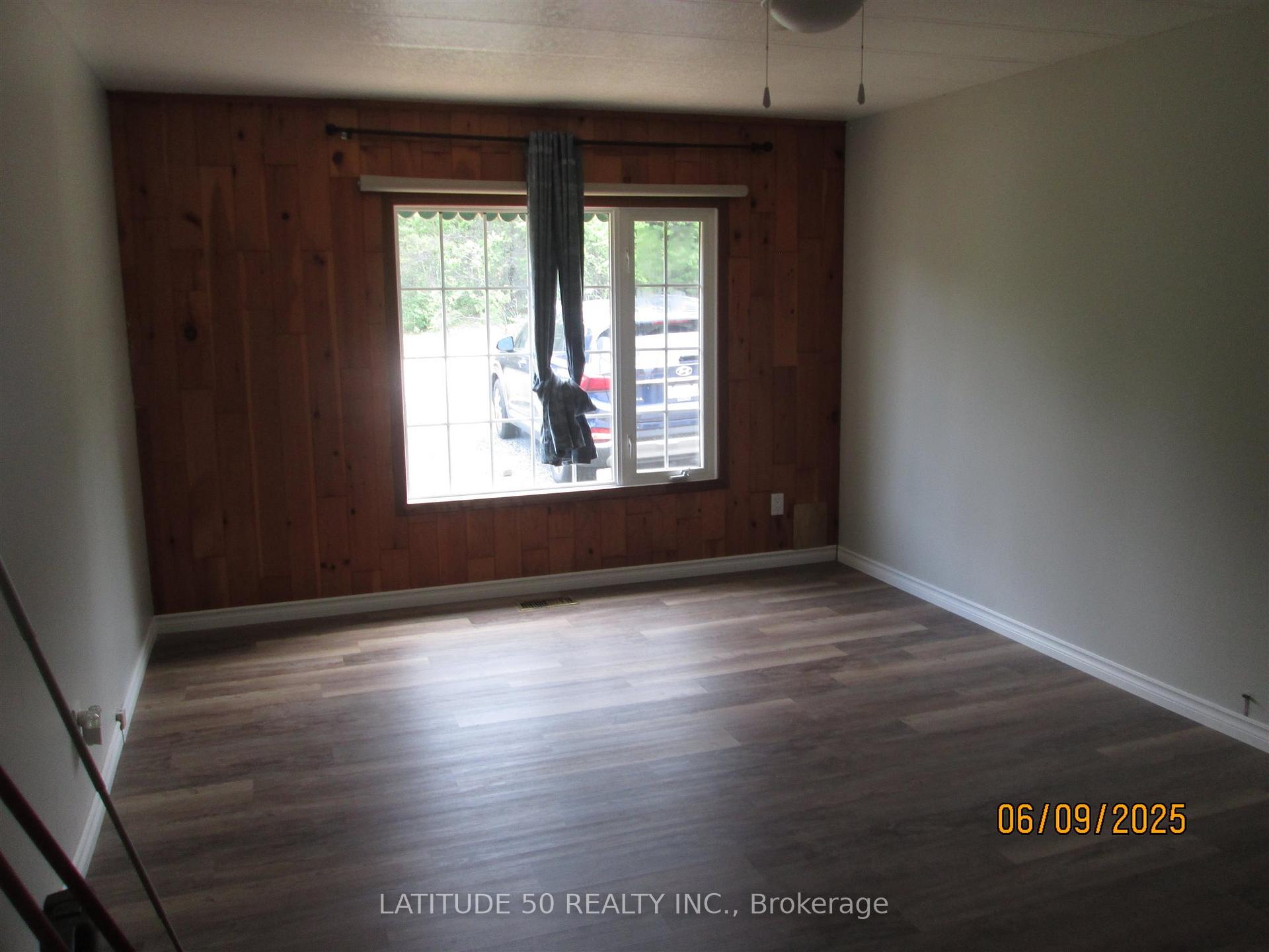 Photo 13 of 408 and 410 Colley Street, Ignace — HOMEH