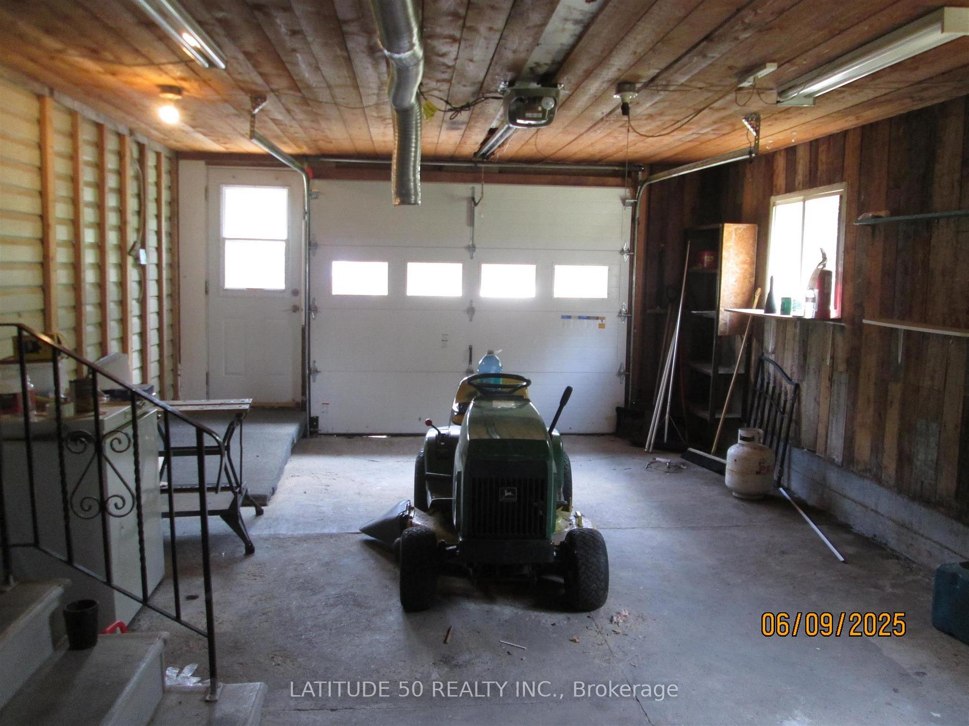 Photo 30 of 408 and 410 Colley Street, Ignace — HOMEH