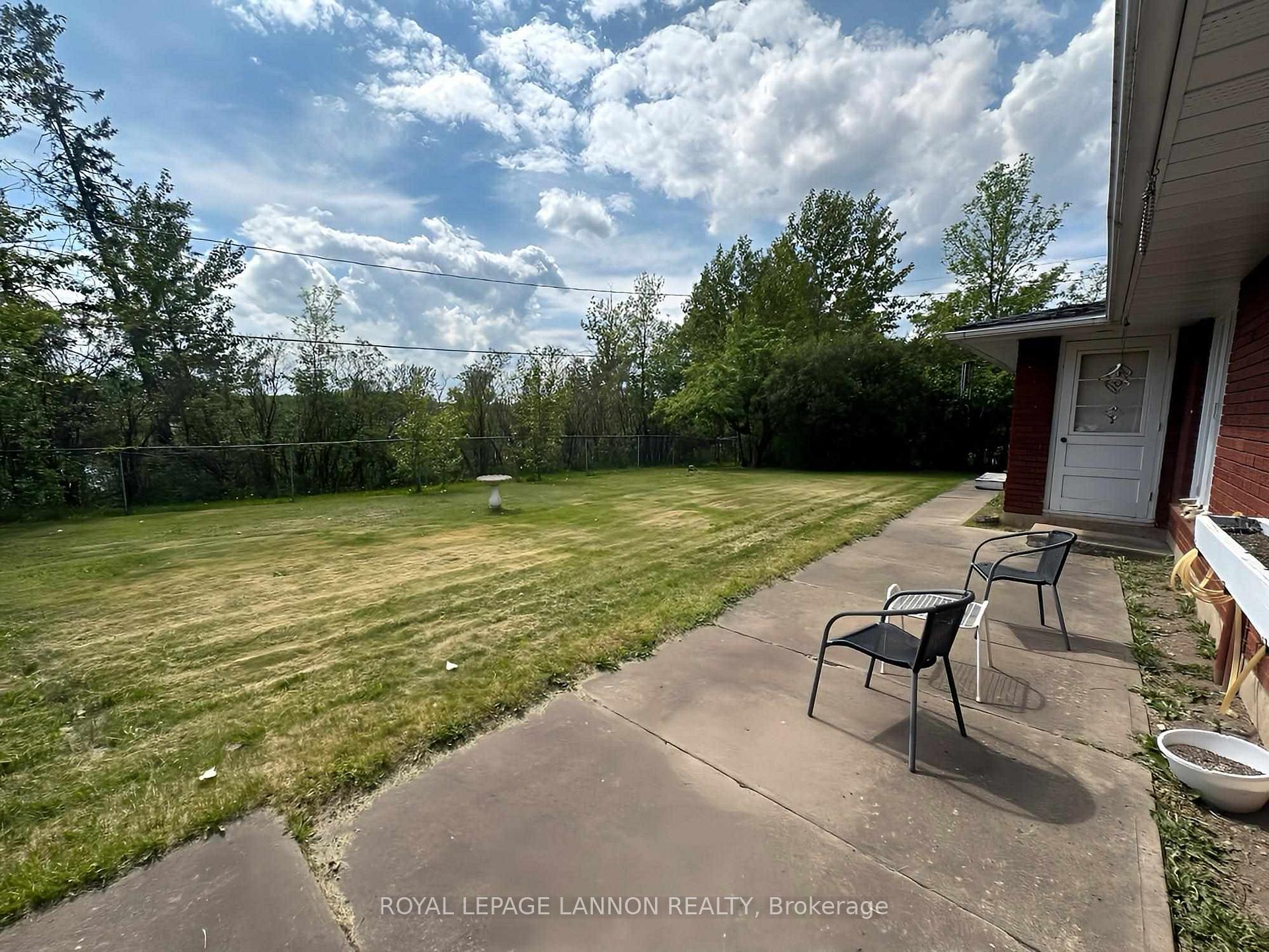 Photo 24 of 141 Pine Crescent, Atikokan — HOMEH