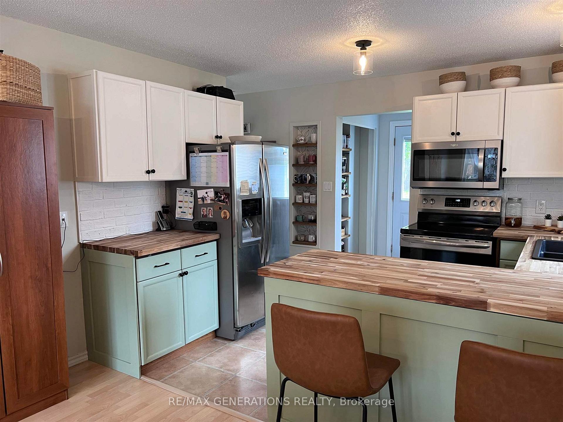 Photo 12 of 31 Steedman Drive, Marathon — HOMEH