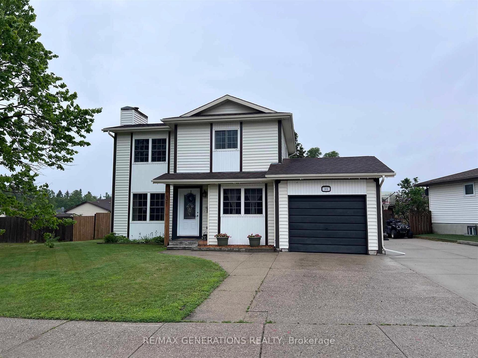 Photo 32 of 31 Steedman Drive, Marathon — HOMEH