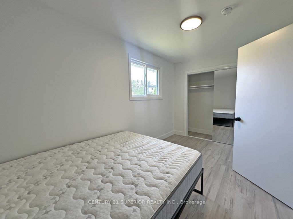 Photo 19 of 31 Laurier Ave, Terrace Bay — HOMEH